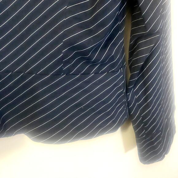 Anthropologie Elevenses Black Cropped Pinstripe Blazer Jacket Sz 8 - Picture 7 of 9